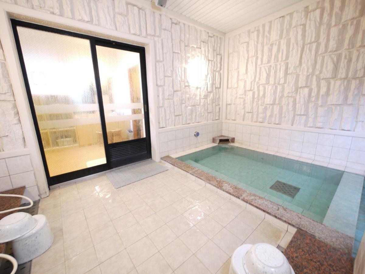 Hotel Route-Inn Kani Экстерьер фото